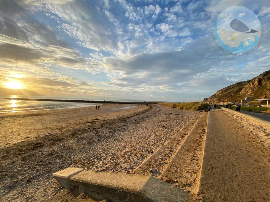 Central Llandudno, Private Parking Near To Beach, Pier & Shops מראה חיצוני תמונה