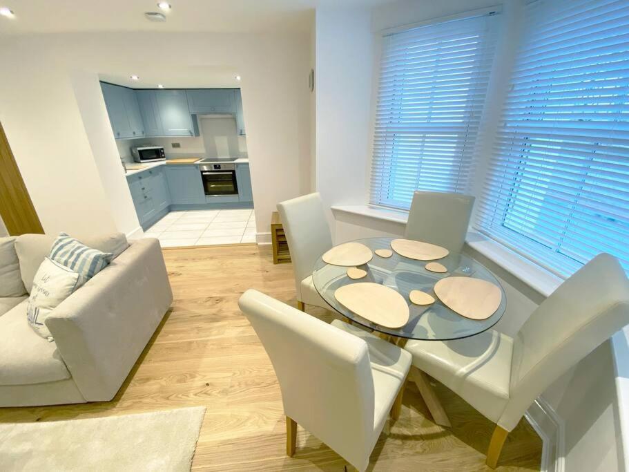 Central Llandudno, Private Parking Near To Beach, Pier & Shops מראה חיצוני תמונה