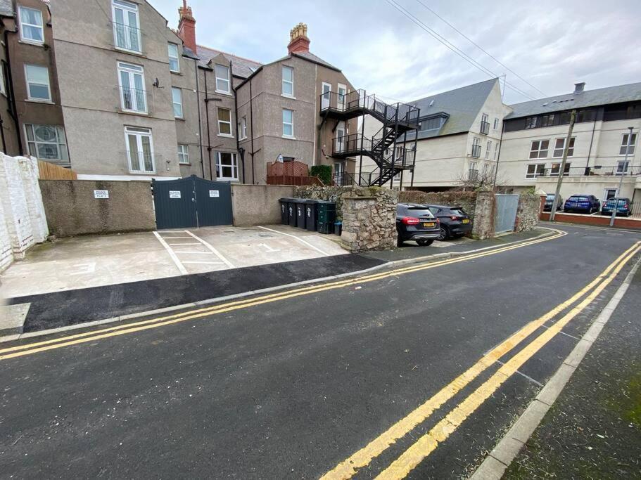 Central Llandudno, Private Parking Near To Beach, Pier & Shops מראה חיצוני תמונה